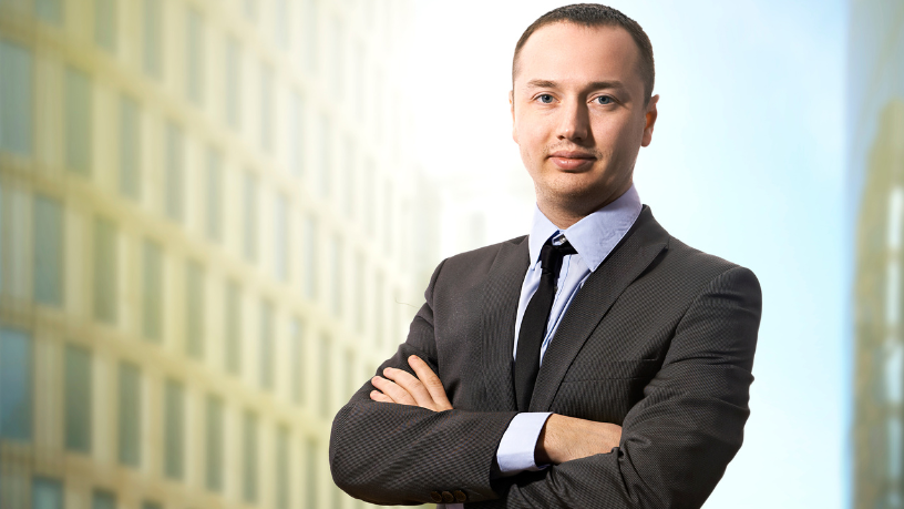 Saiba com Alexandre Victor De Carvalho quais são seus direitos e como reaver valores cobrados a mais em contratos de financiamento.