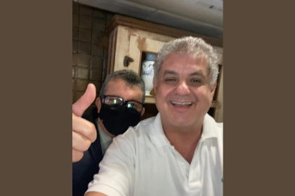 Leonardo Rocha de Almeida Abreu revela como cada sobremesa conta a história e as tradições de um povo.